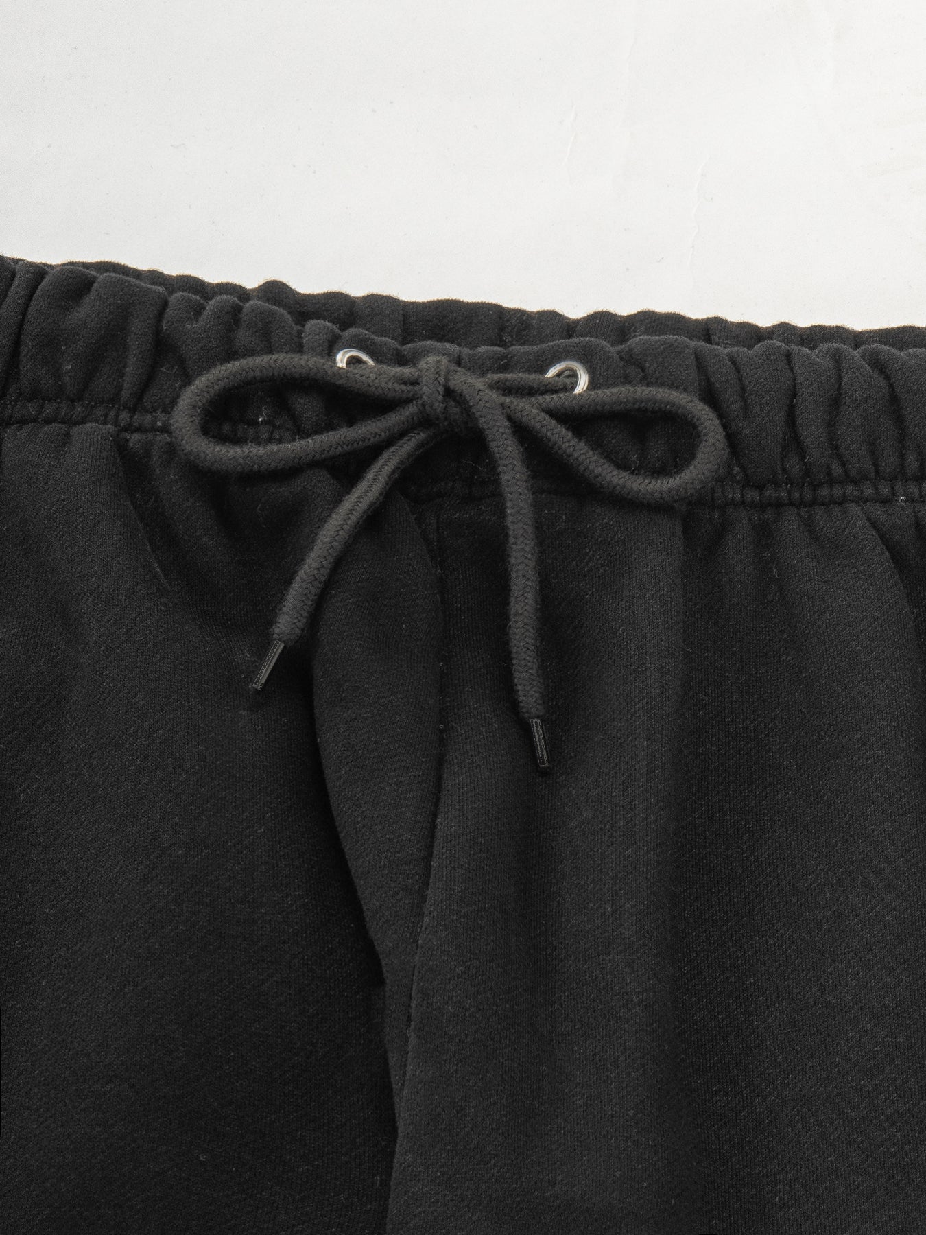 CLASSIC OPEN-HEM SWEATPANTS